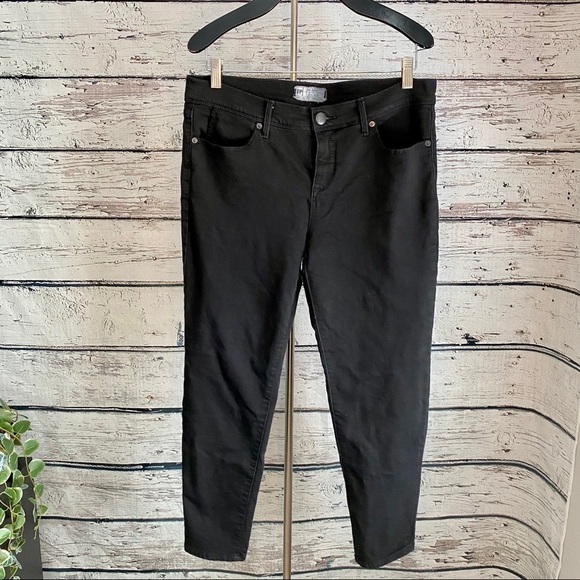 Free People Skinny Leg Pants - Picture 1 of 6